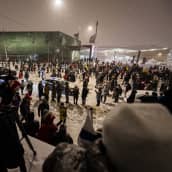 Convoy Finland -nimellä kulkeva liike järjesti perjantaina 4. helmikuuta mielenilmauksen Helsingin keskustassa.