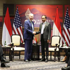 Yhdysvaltain ja Filippiinien presidentit tapasivat G20-kokouksen alla Balilla.