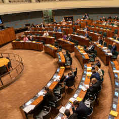 Eduskunnan istuntosali täysistunnon aikana.