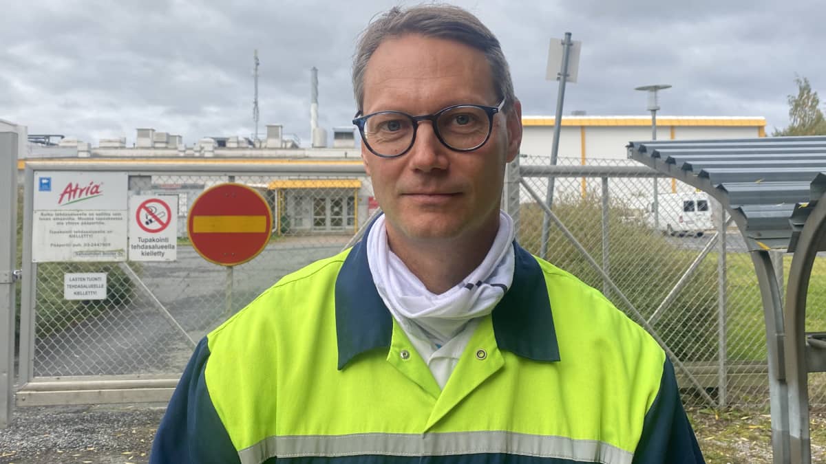 Atrian Sahalahden tehtaan toimihenkilöiden luottamusmies Janne Peltola.