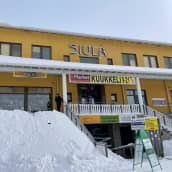Saariselälle avattiin uusi kauppa Siulan liiketaloon – Pikku-Kuukkeli kelpaa muun muassa Souvareiden Lasse Hoikalle