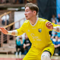 Futsalmaalivahti Eino Muhonen.