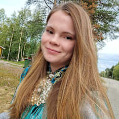 Nissoon váldá selfie já sust lii mááccuh pajâlist.