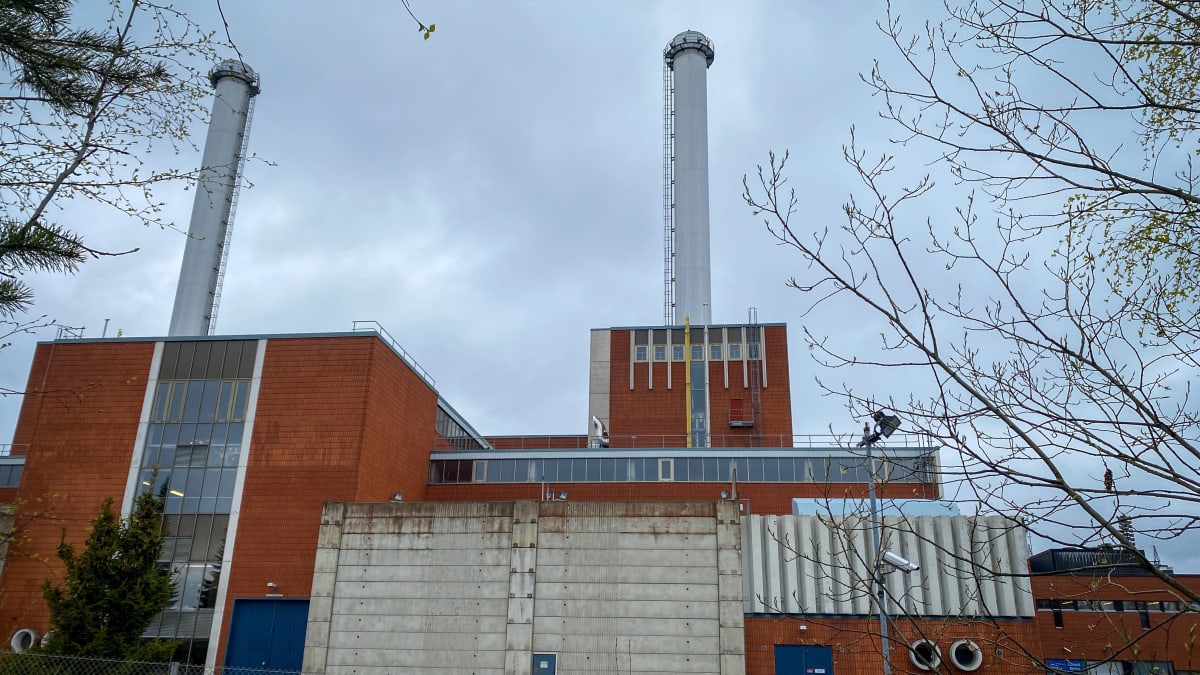 Городские энергетические компании получают огромную прибыль, в то время ...