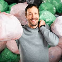Mikko ”Peltsi” Peltola is the official ambassador of the A million bags of litter campaign.