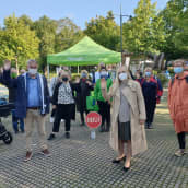 Ulkoministeri Pekka Haavisto, Sisäministeri Maria Ohisalo ja ympäristö- ja ilmastoministeri Krista Mikkonen Vihreiden hallitusryhmän kokouksessa Lappeenrannassa. Puolueen paikallisväestön tapaaminen Lappeenrannan satamassa.