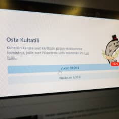 Ylilaudan info tietokoneen näytöllä.