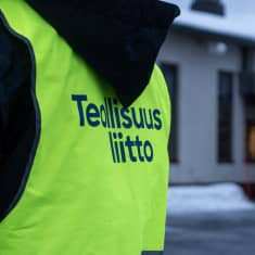 Industrial Union strike picket.