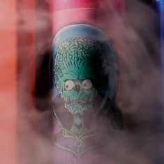 Vape-laitteita höyryävässä huoneessa.
