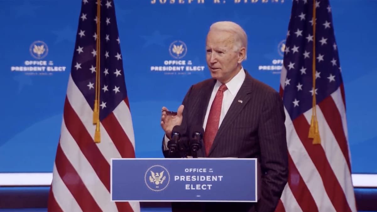 Joe Biden puhuu kuvernööreille virtuaalisessa tilaisuudessa Delawaressa marraskuussa 2020.