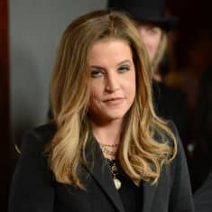 Lisa Marie Presley kuvattuna vuonna 2012.