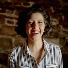 Lisette Oropesa nauraa.