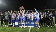 Helsingin Jalkapalloklubi juhlii jalkapallon miesten Suomen mestaruutta 2022