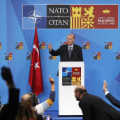 Erdoğan: Turkki ei voi ratifioida Suomen ja Ruotsin Nato-jäsenyyksiä, elleivät maat toteuta sovittuja lupauksia
