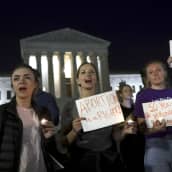 Yhdysvalloissa osoitettiin mieltä sekä aborttioikeuden puolesta, että vastaan