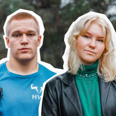 Kaksi opiskelijaa.