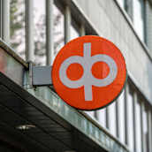 Osuuspankin kyltti Mikkelissä