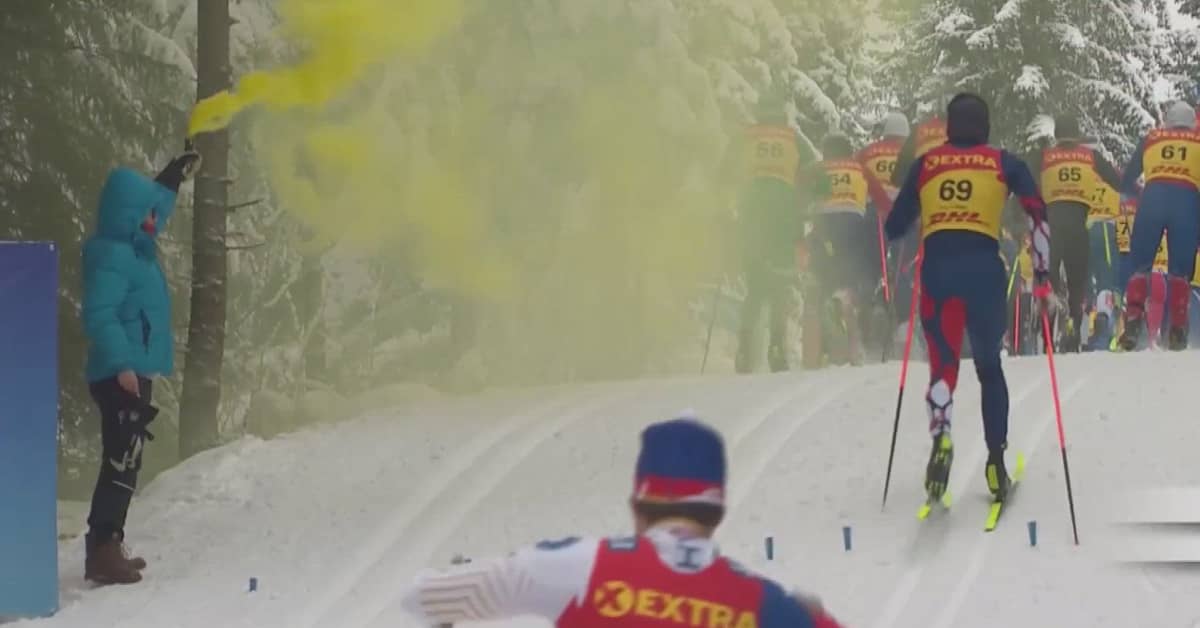 Mielenosoittajat hyppäsivät ladulle kesken maailmancupin hiihtokisan – Perttu Hyvärinen seurasi, kuinka järjestäjillä oli ”pelikaani turbiinissa”