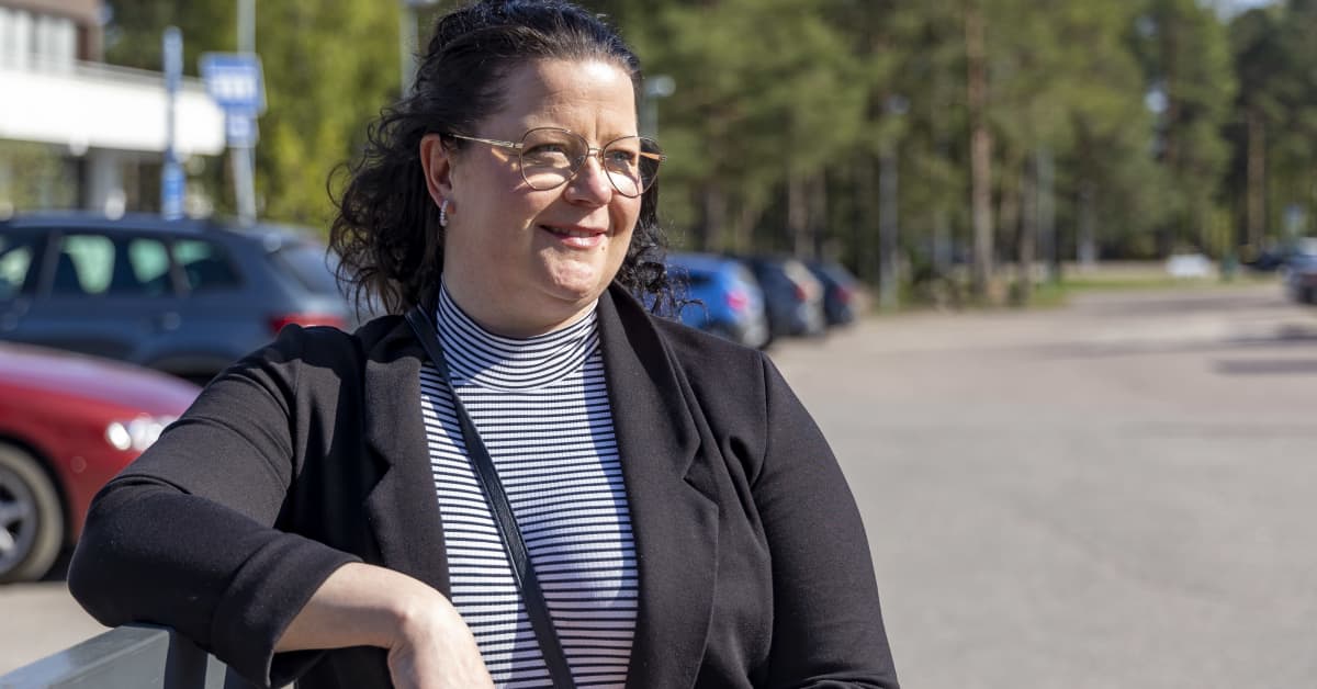 Sairaanhoitaja Hanna Hovi on tyytyväinen työhönsä, eikä ole ainoa ...