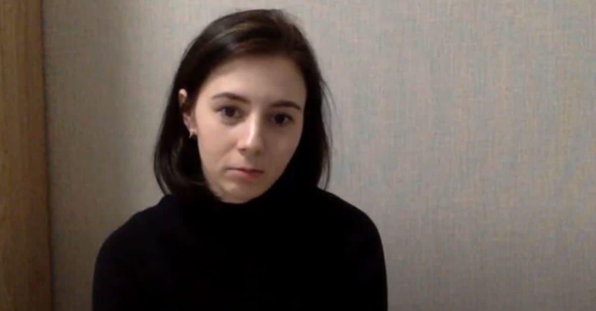 Anastasia Tšaikova, 29, opettaa ”patrioottista oppiainetta” Moskovassa ...