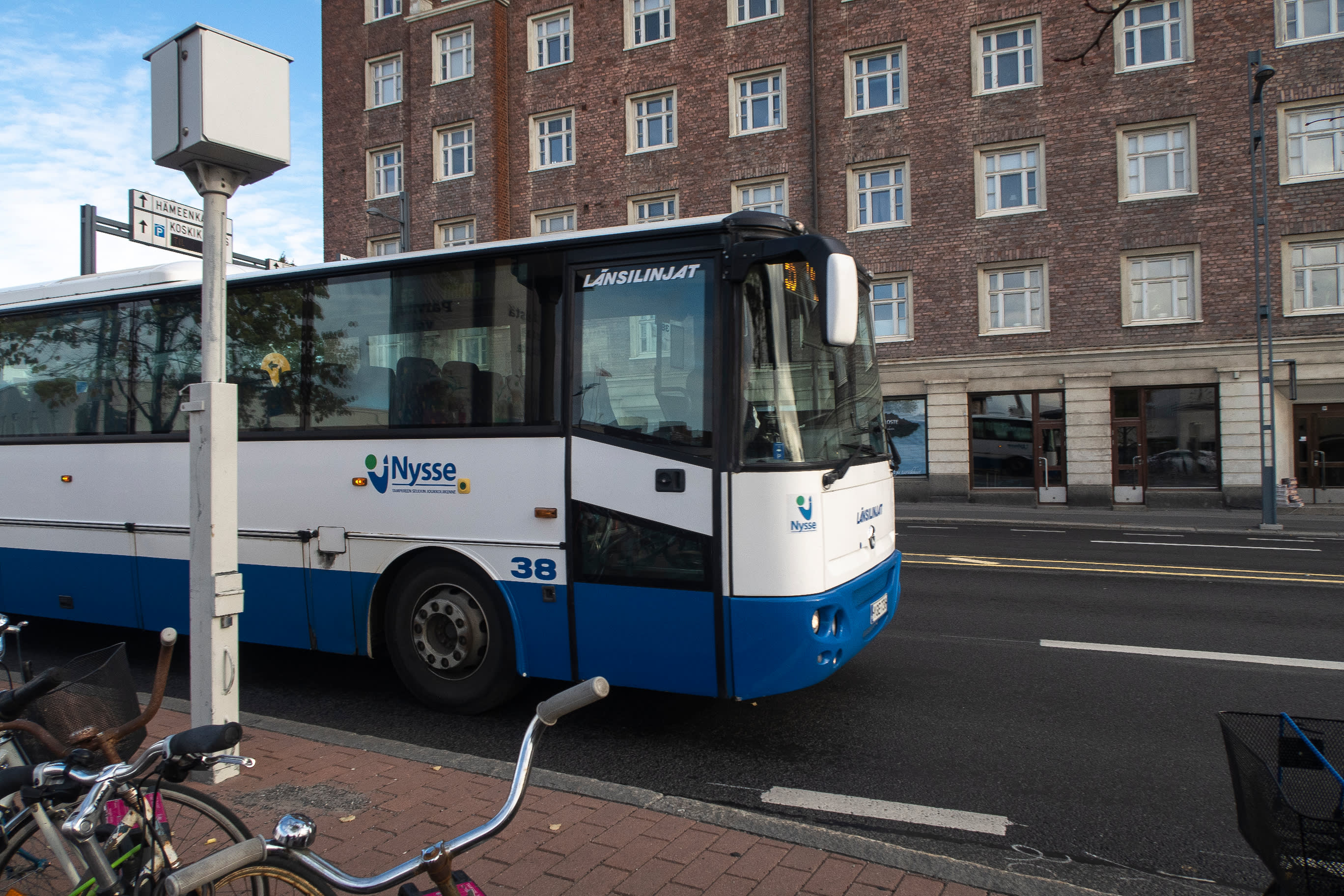 Bussi Nysse linja-auto joukkoliikenne