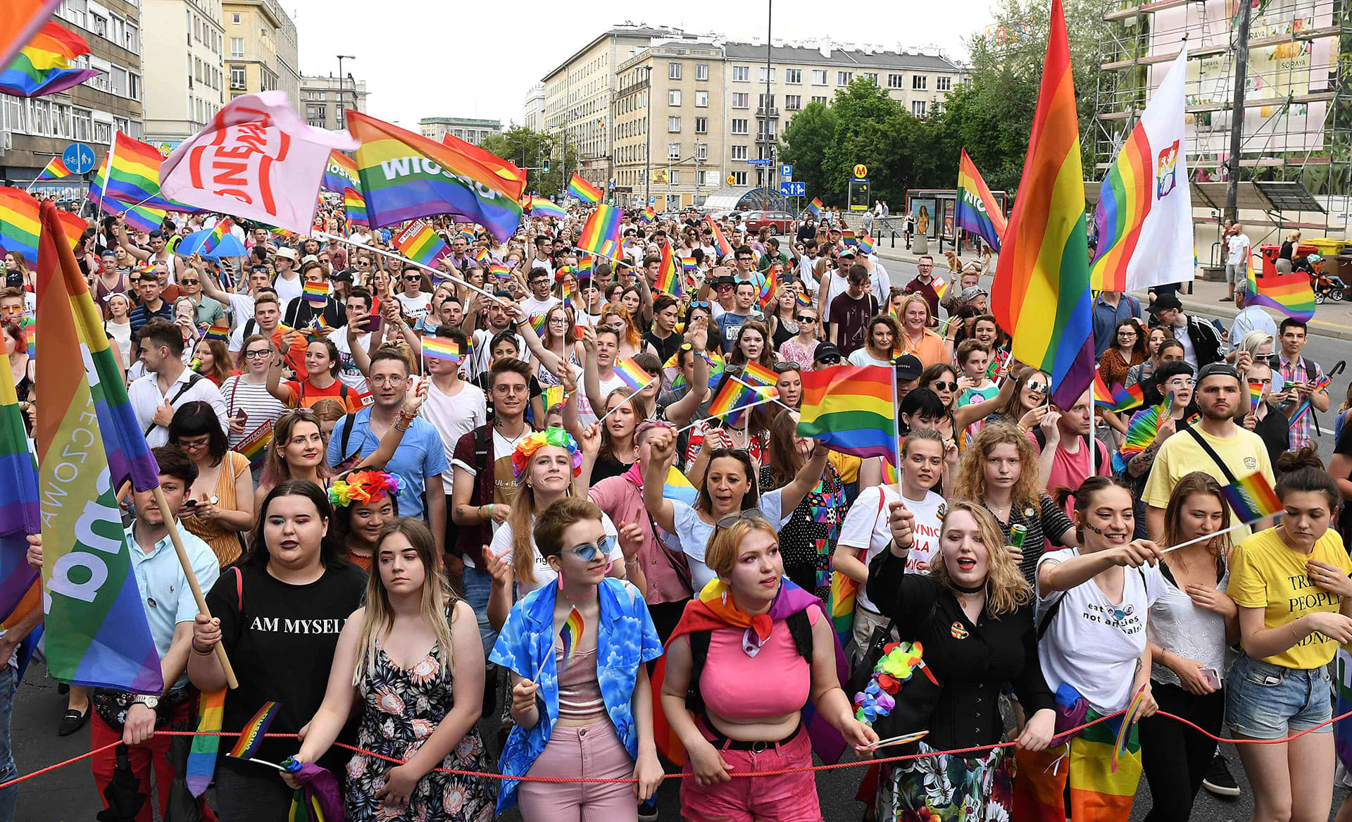 Varsova pride -mielenosoitus.