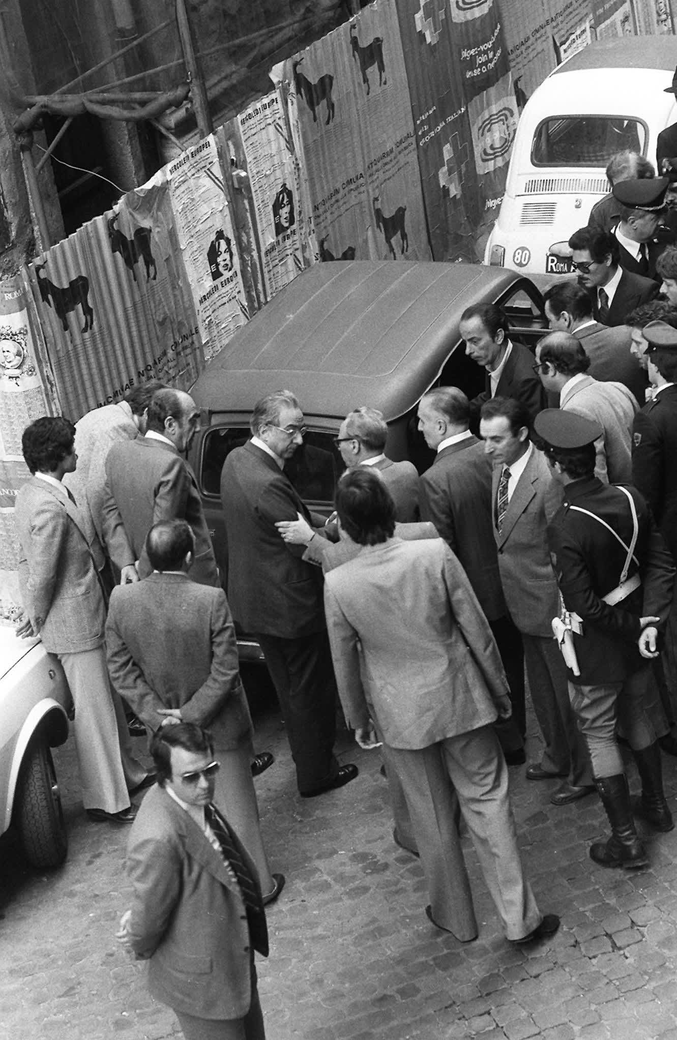 Aldo Moro ruumiin löytöpaikka vuonna 1978.