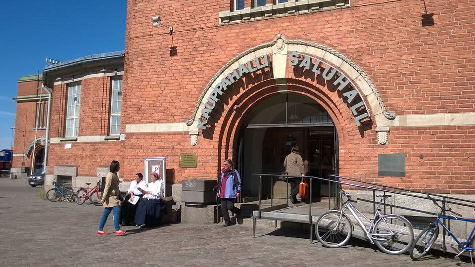 Hakaniemen halli Helsingissä.