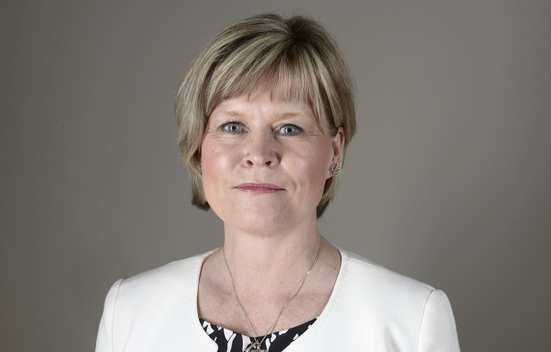 Kansanedustaja Sari Tanus (kd) eduskunnassa Helsingissä 27. huhtikuuta 2015. 