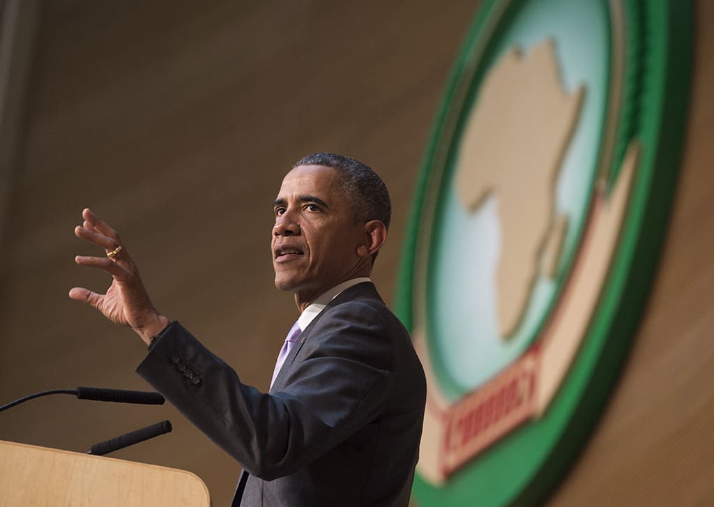 Barack Obama pitää puhetta Afrikan unionin huippukokouksessa Addis Abebassa.