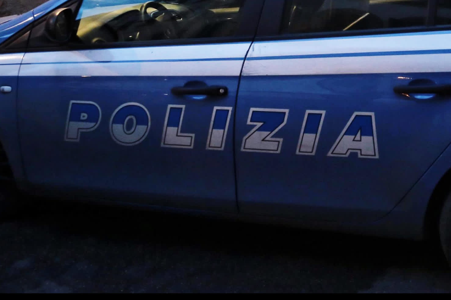 Italialainen poliisiauto.