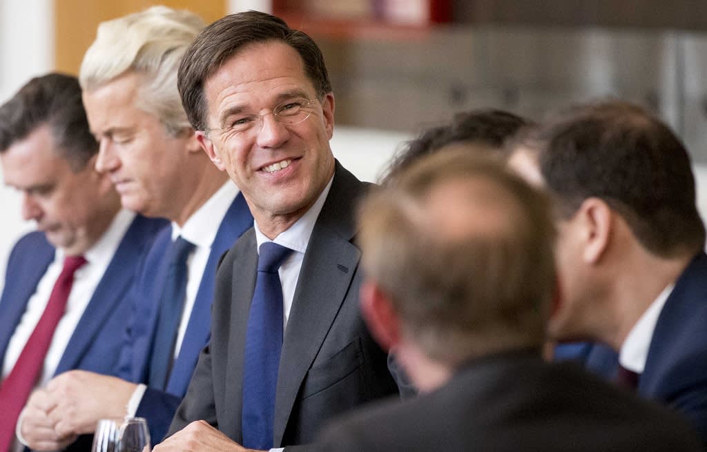 Hollannin pääministeri Mark Rutte tapasi muiden puoluejohtajien kanssa vaalien jälkeen.