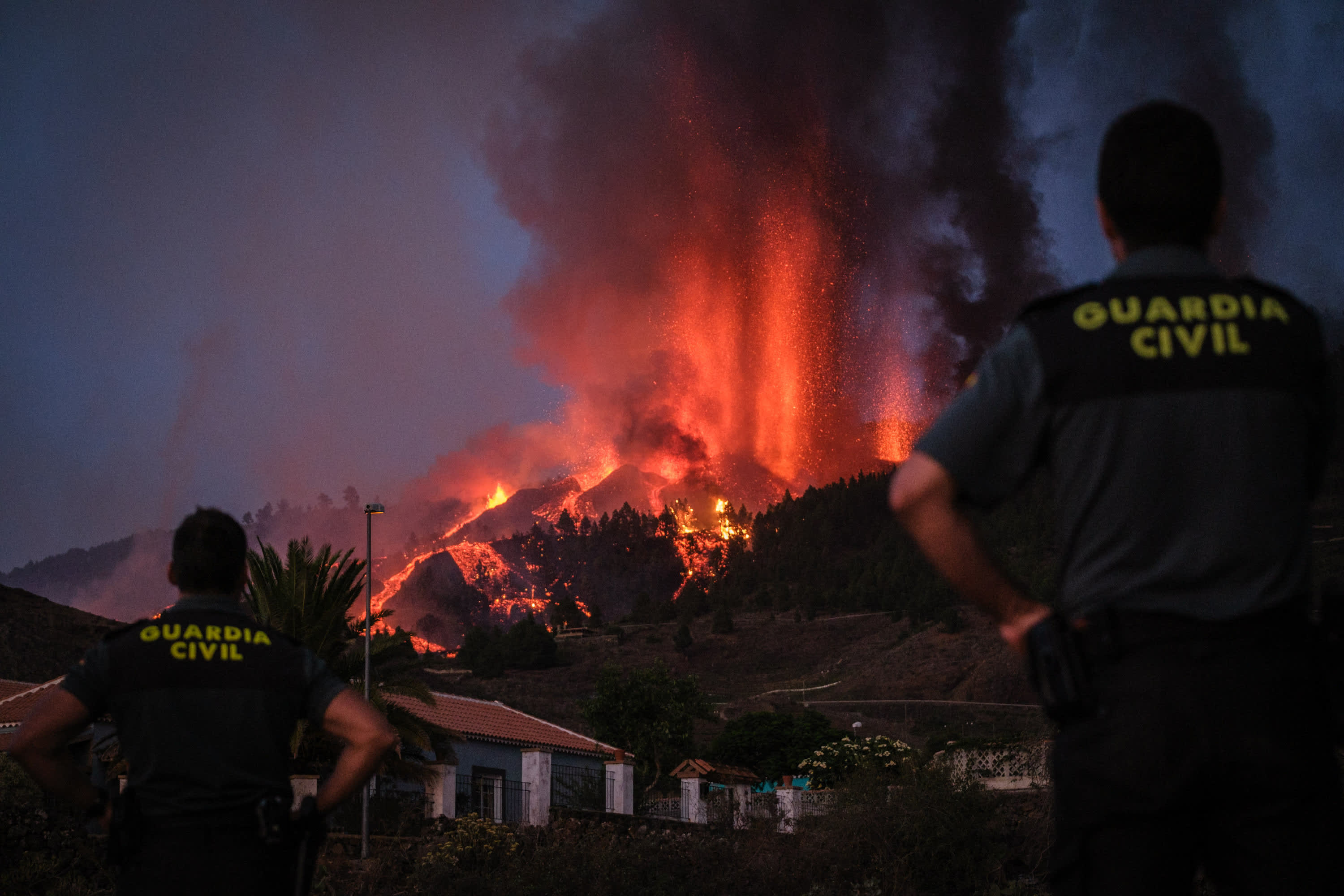 Tulivuori purkautuu Kanariansaariin kuuluvalla La Palmalla