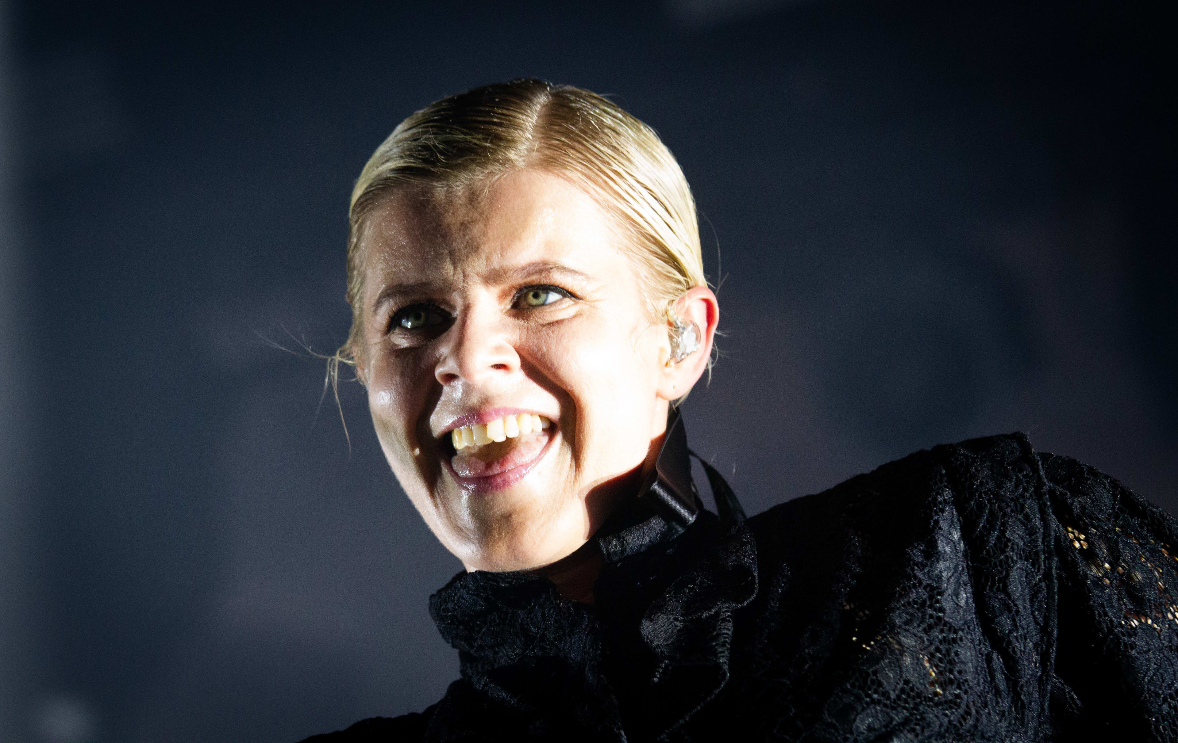 Flow Festival 2019: Robyn | Flow Festival | Yle Areena