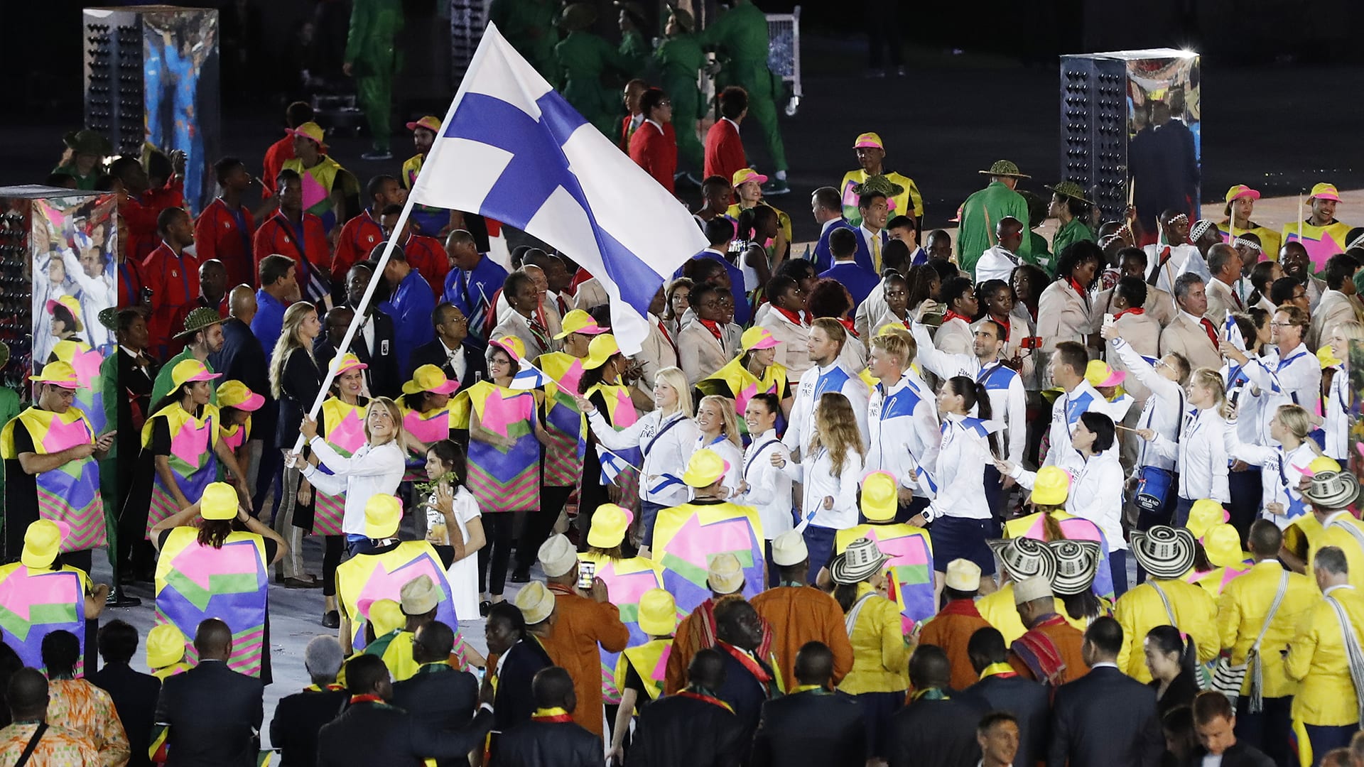 Rion olympialaiset: Näin Suomen joukkue marssi Rioon | Rion olympialaiset |  Yle Areena