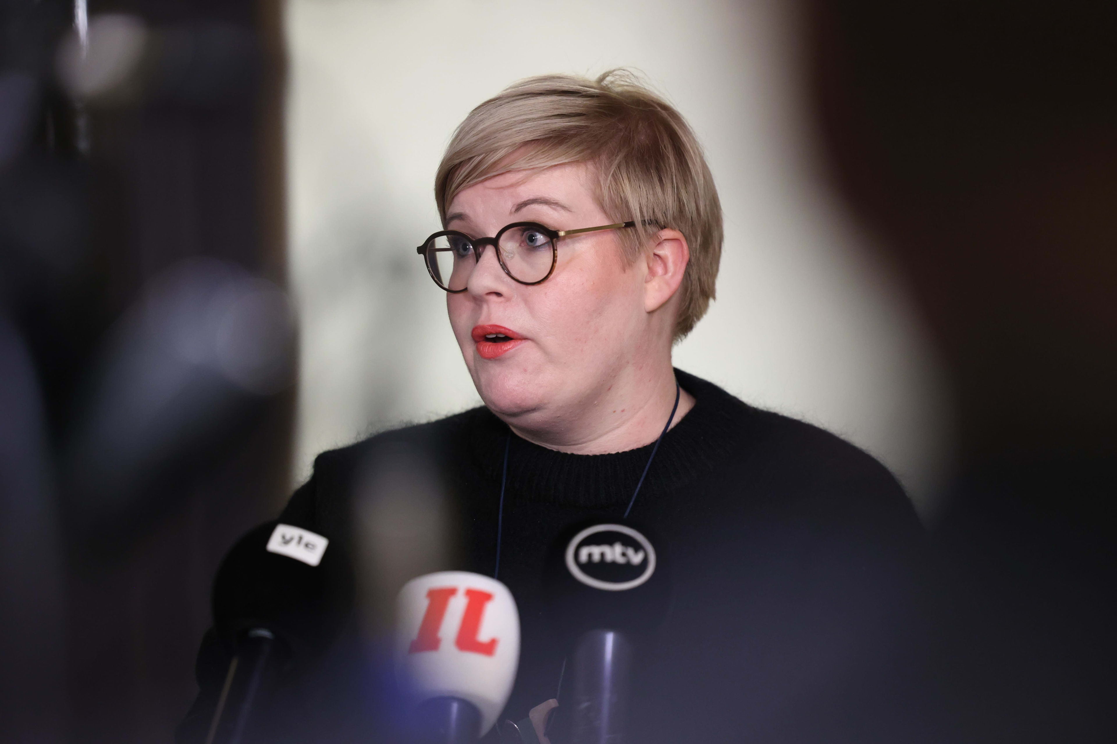 keskustan-puheenjohtaja-annika-saarikko-median-haastattelussa