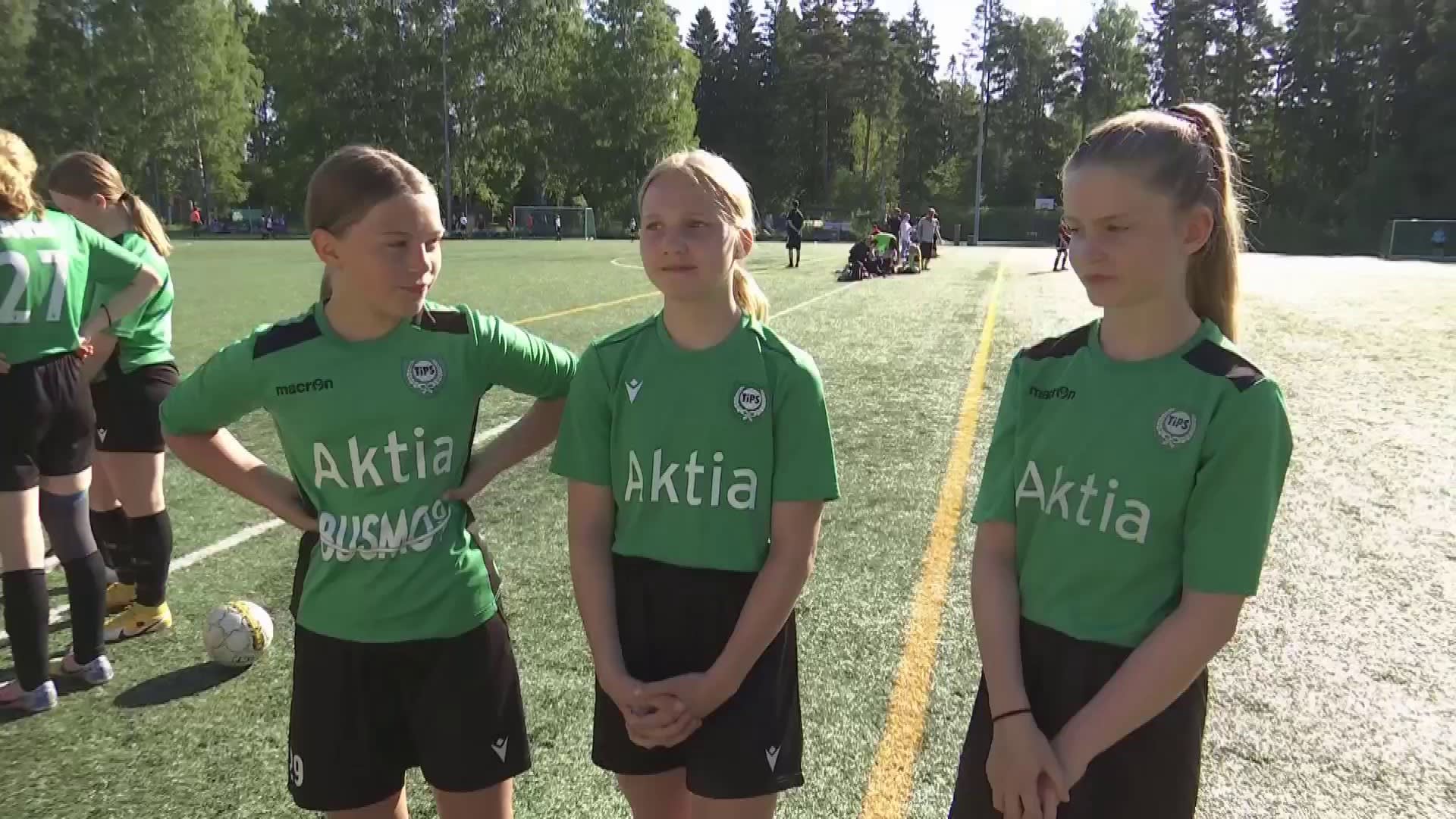 Tyttöjen jalkapalloturnaus Stadi Cup starttasi Helsingissä | Uutisvideot  2021 | Yle Areena