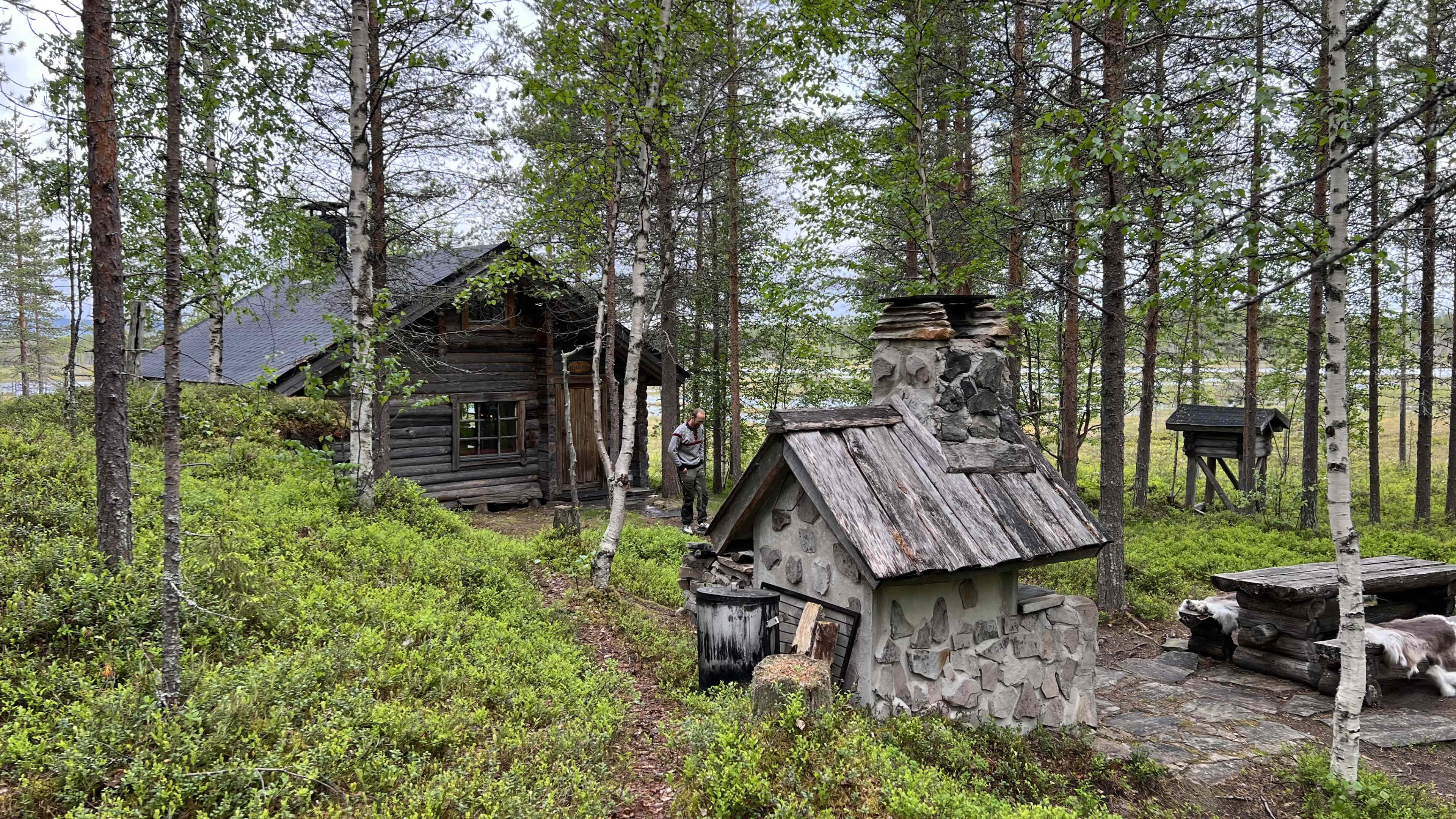 Suomen kaunein mökki sijaitsee Pelkosenniemellä | Uutisvideot 2022 | Yle  Areena