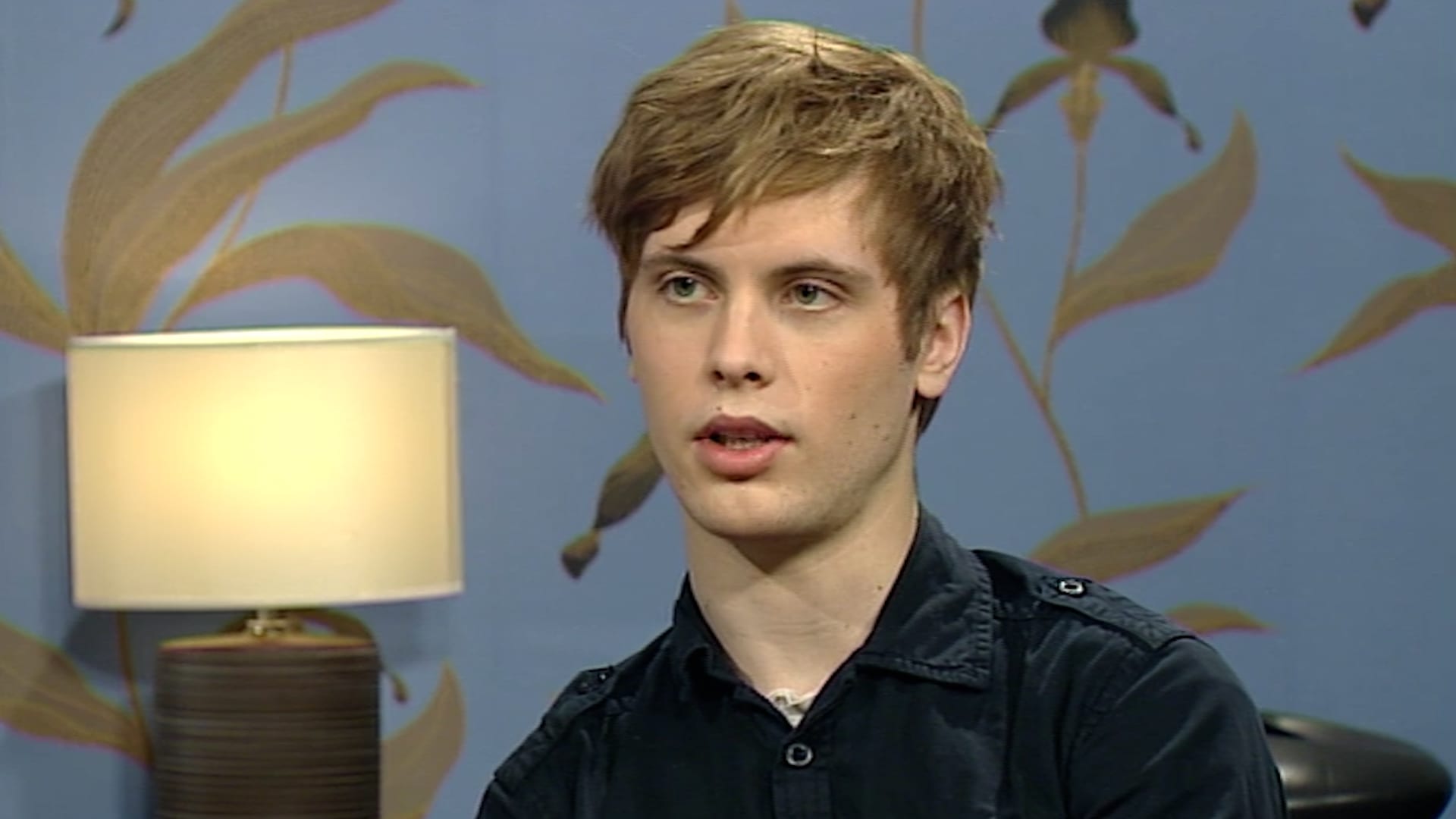 Miki Liukkonen kertoo runojen kirjoittamisesta (2011) | Yle Areena