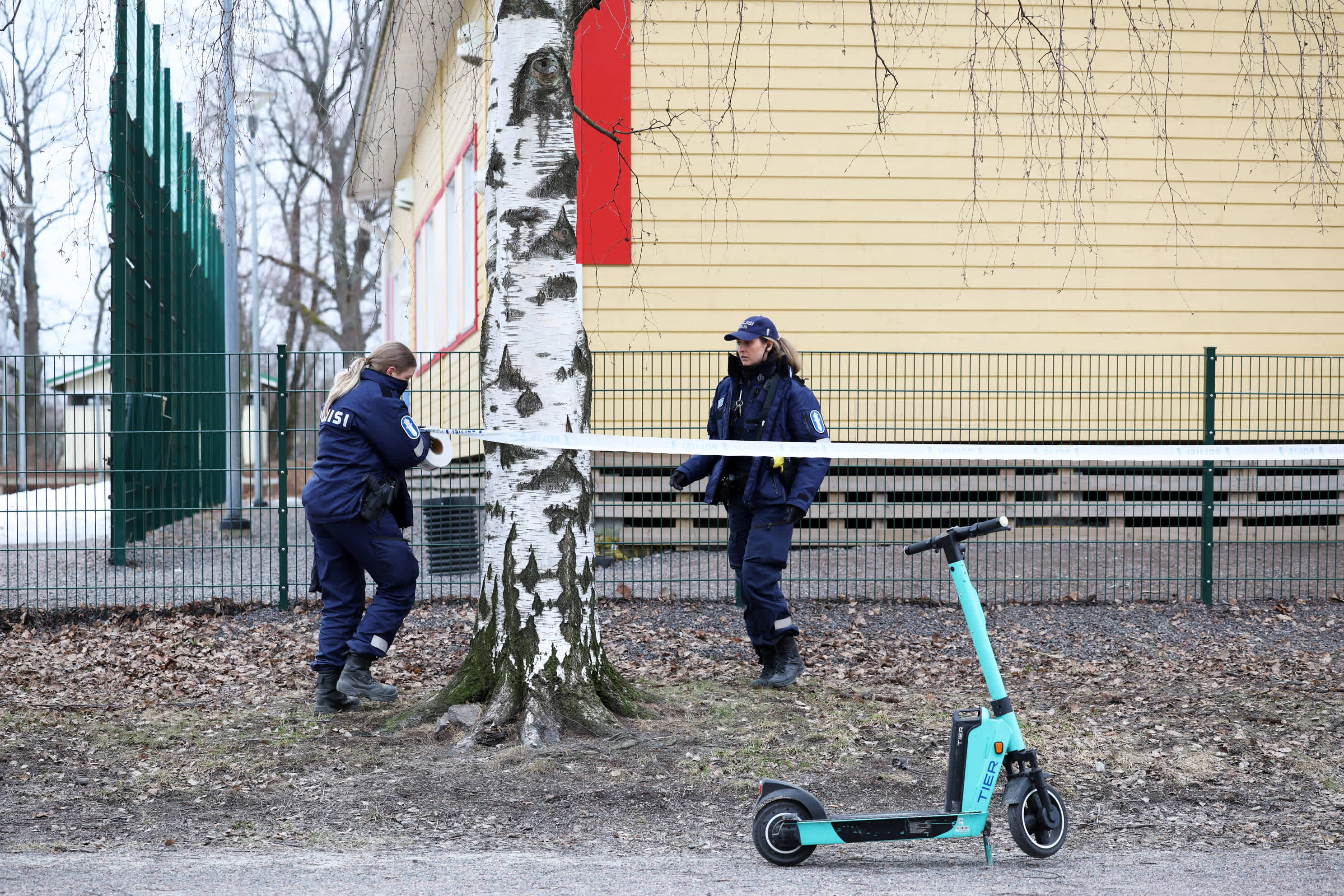 Yle Uutiset Erikoislähetys: Vantaan Kouluampuminen | Yle Uutiset Suora ...