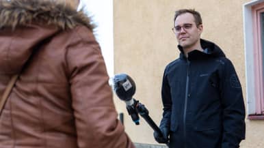 Anonyymi ruoka-avun hakija Yle Tampereen Tuomas MacGilleonin haastattelussa 27.3.2020.