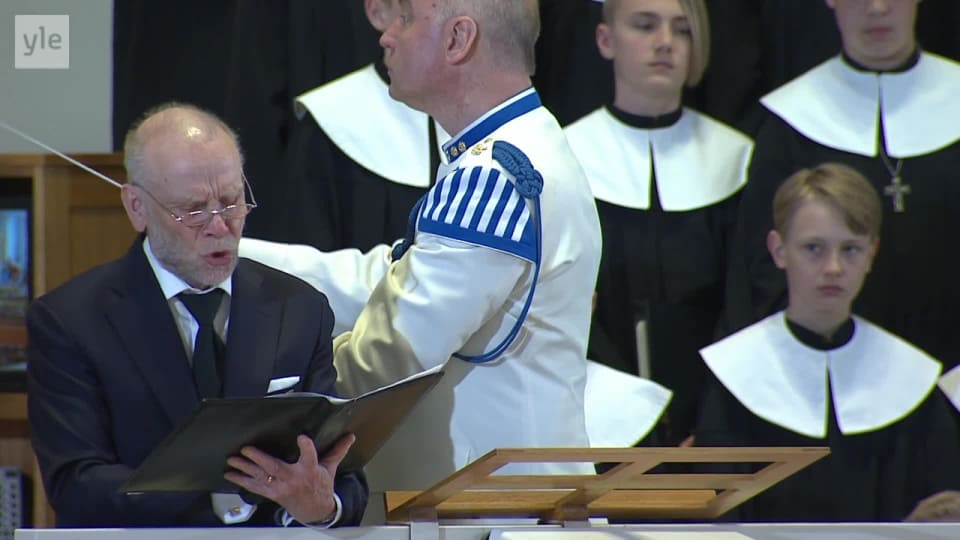 Video Veteraanin Iltahuuto Kajahti Koiviston Hautajaisissa Jorma