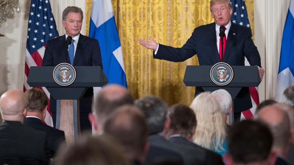 Trump Nauratti Amerikkalaismediaa Sekoittamalla Suomalaiset Toimittajat Katso Video Yle Uutiset Yle Fi