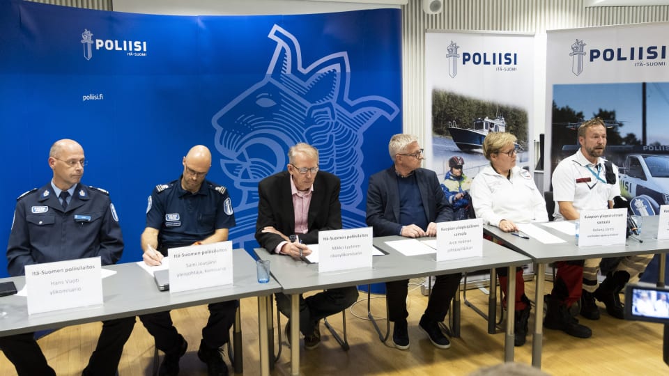 Yle Seurasi Hetki Hetkelta Kuopion Kouluhyokkayksesta Epailty On Koulun Oppilas Yksi Nainen Kuollut Ja 10 Loukkaantunut Yhden Tila Kriittinen Yle Uutiset Yle Fi