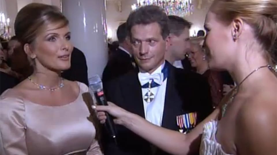 Tanja Karpela Ja Sauli Niinisto Linnan Juhlissa 2003 Elava