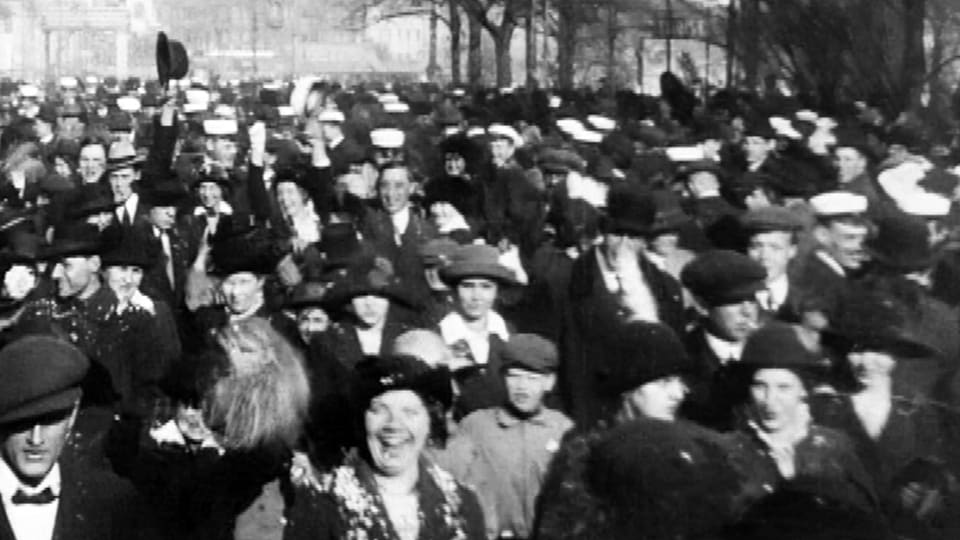Helsingin vappu 1900-luvun alussa | Elävä arkisto 
