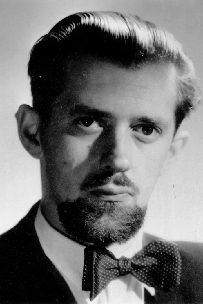 Allan Schulman Ung Hard Dragkamp Mellan Ekenas Och Karis Nar Radio Vastnyland Foddes