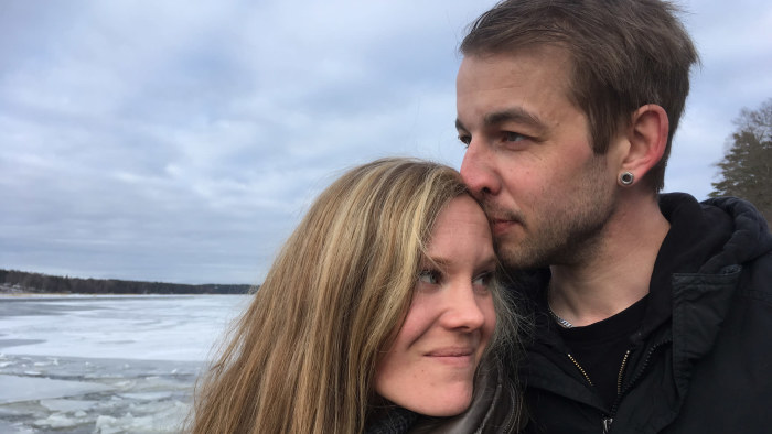 Dating samma ålder flickaHur man berättar om en kille vill koppla in eller datum