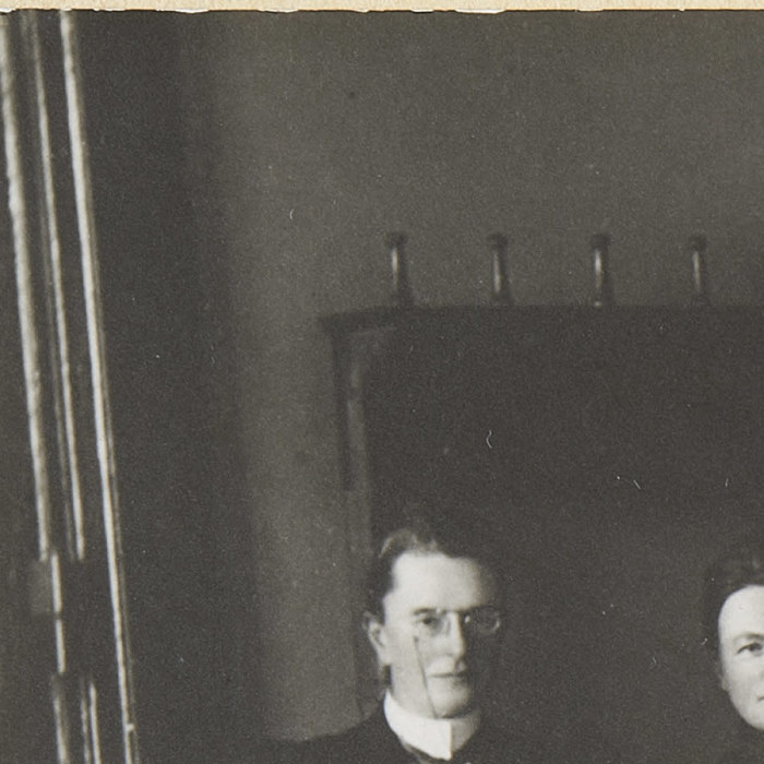 minun pitäisi kytkeä hänen kanssaan, jos hän on tyttö ystäväKuinka kauas taaksepäin on hiilen dating tarkkuus