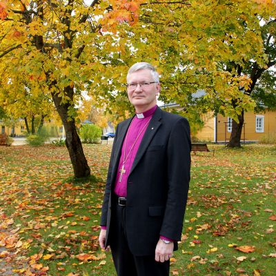Piispa Seppo Häkkinen Mikkelin hiippakunnasta
